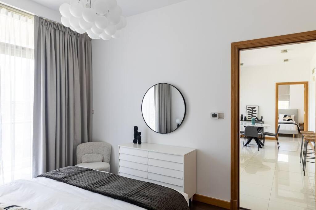 Dubai Marina, Two Bedrooms Apartment With Full Marina View Exterior photo