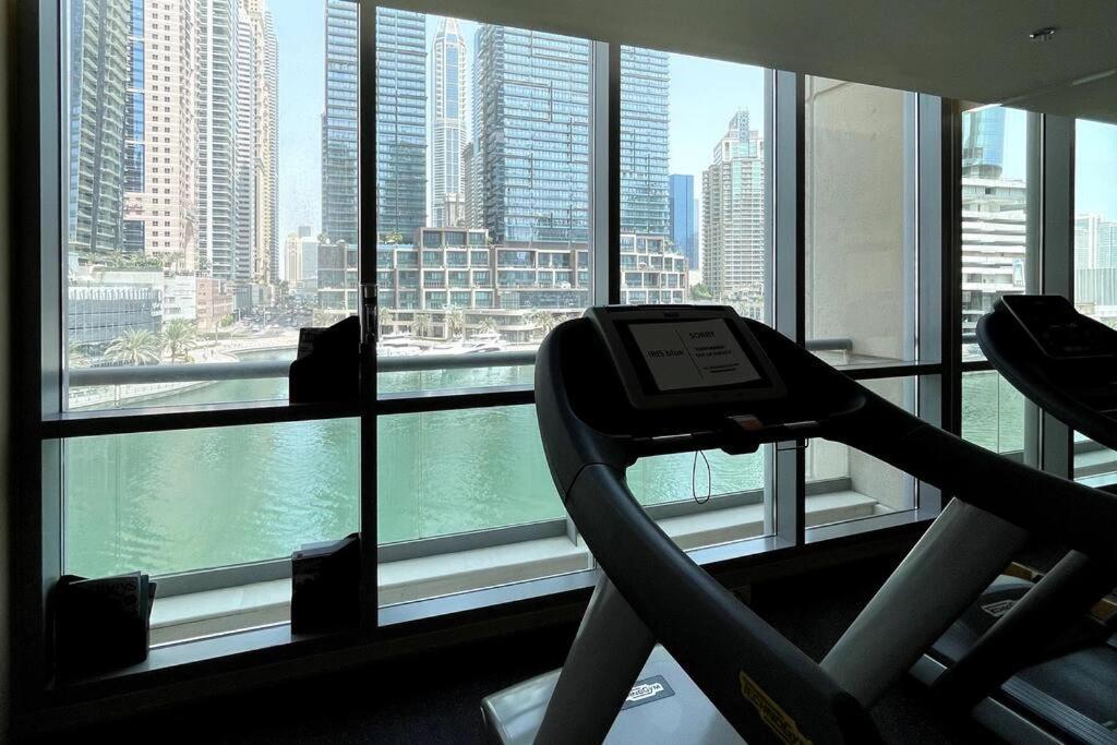 Dubai Marina, Two Bedrooms Apartment With Full Marina View Exterior photo