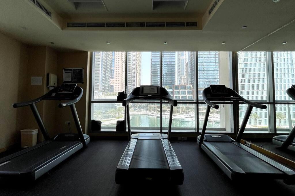 Dubai Marina, Two Bedrooms Apartment With Full Marina View Exterior photo