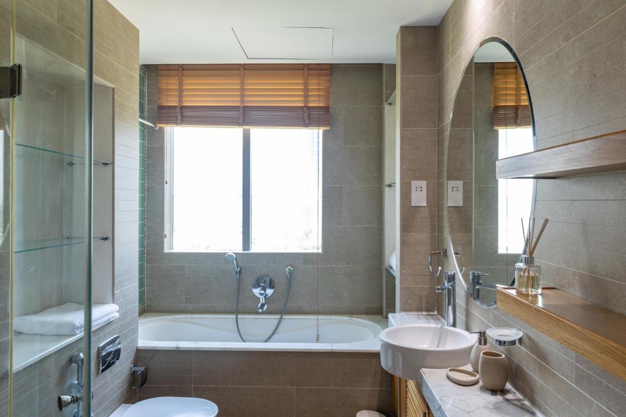Dubai Marina, Two Bedrooms Apartment With Full Marina View Exterior photo